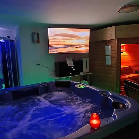 Nikolux Apartman Hajdúszoboszló Zewnętrze zdjęcie