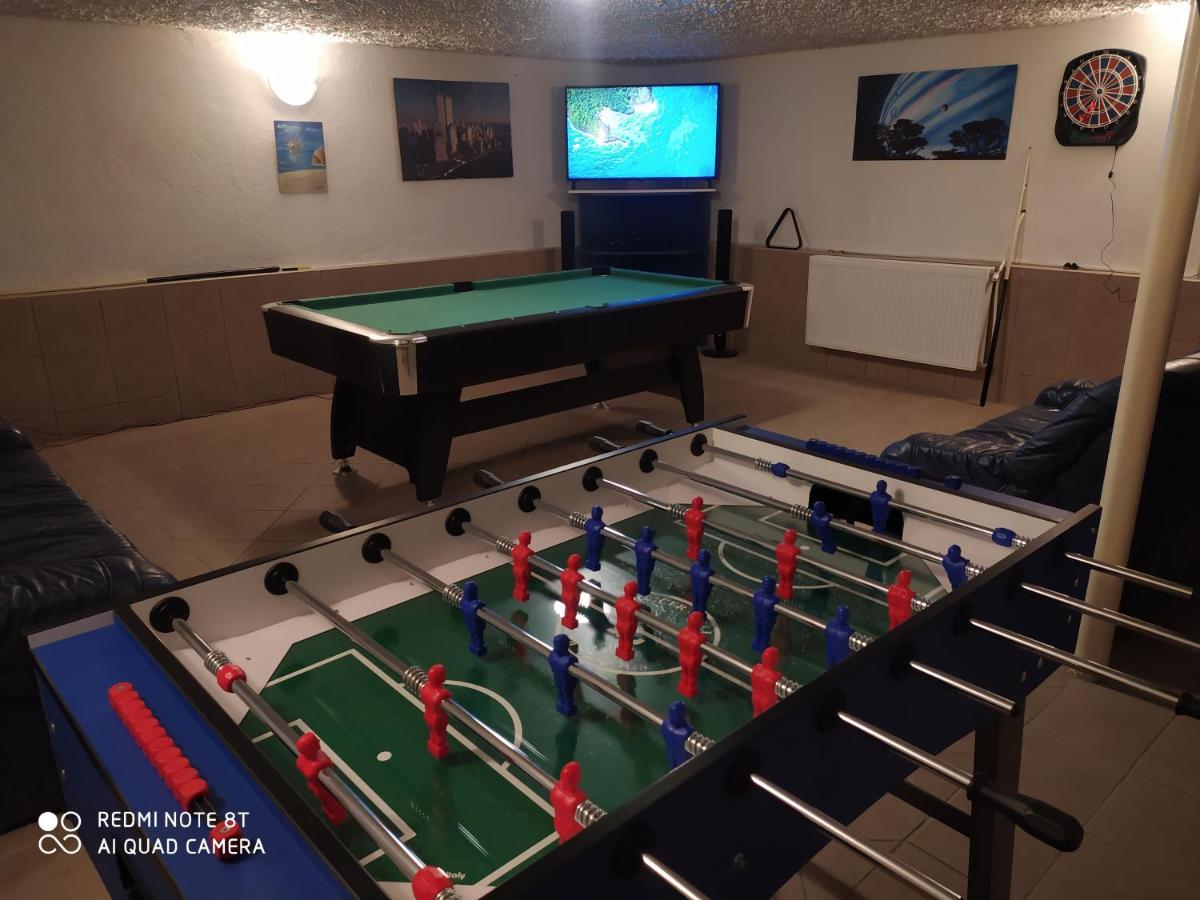 Nikolux Apartman Hajdúszoboszló Zewnętrze zdjęcie