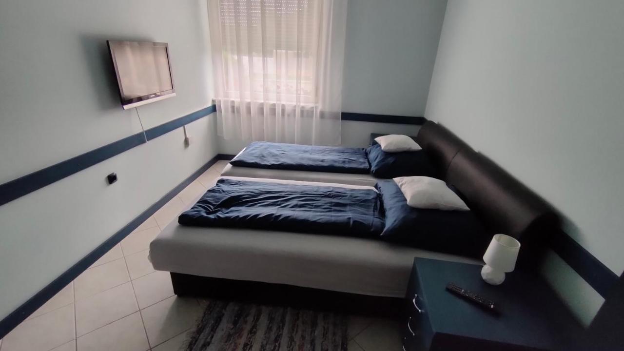 Nikolux Apartman Hajdúszoboszló Zewnętrze zdjęcie