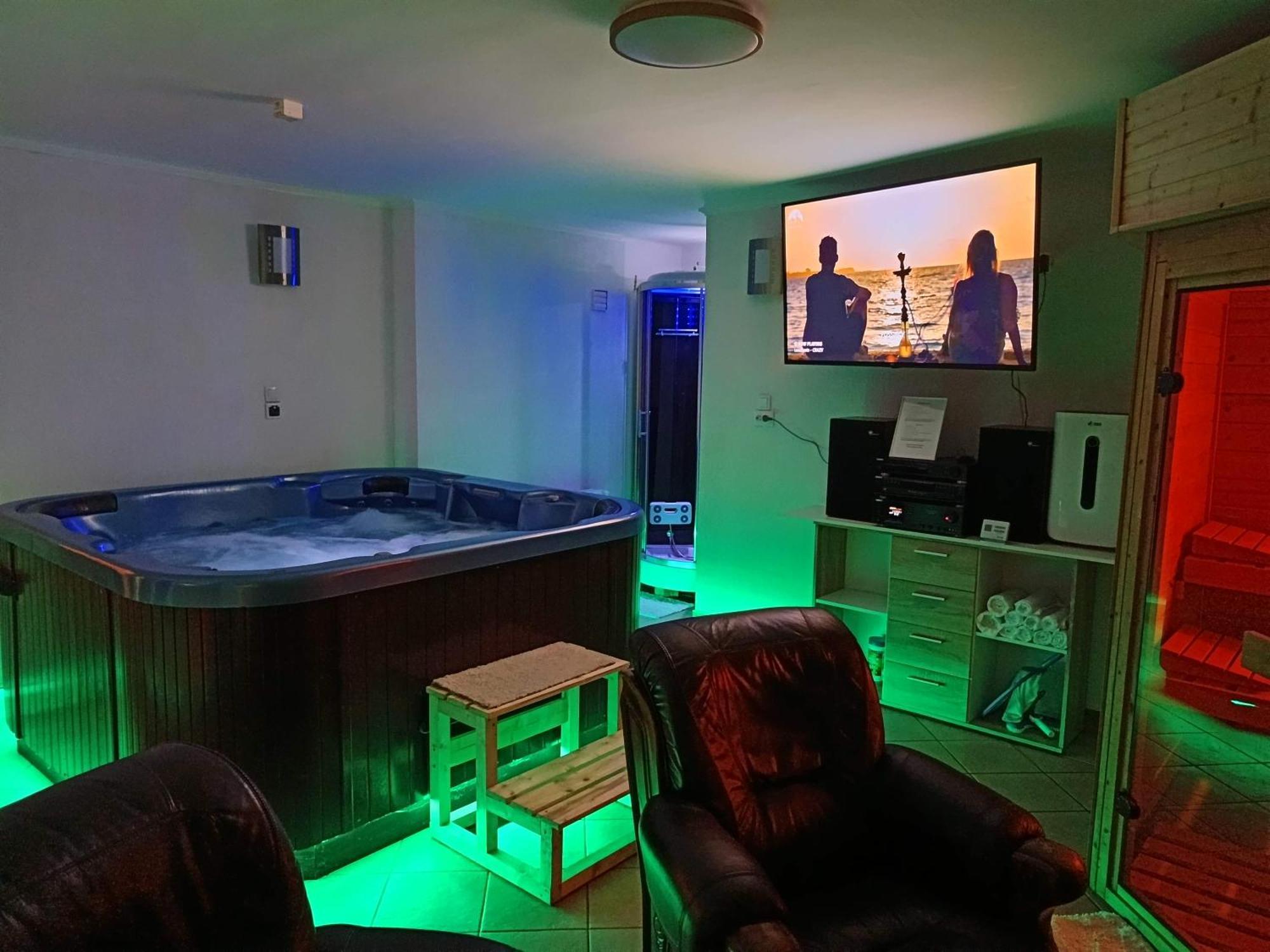 Nikolux Apartman Hajdúszoboszló Zewnętrze zdjęcie